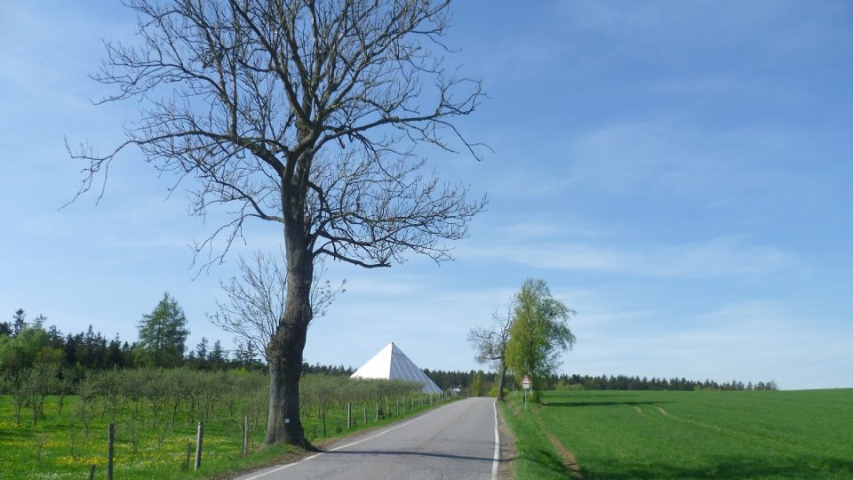 Bohdalovská pyramida