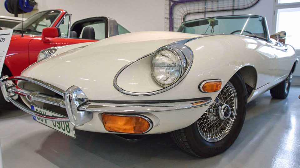 Jaguar E-Type | foto: Jaroslav Hoření, Český rozhlas Jaguar E-Type