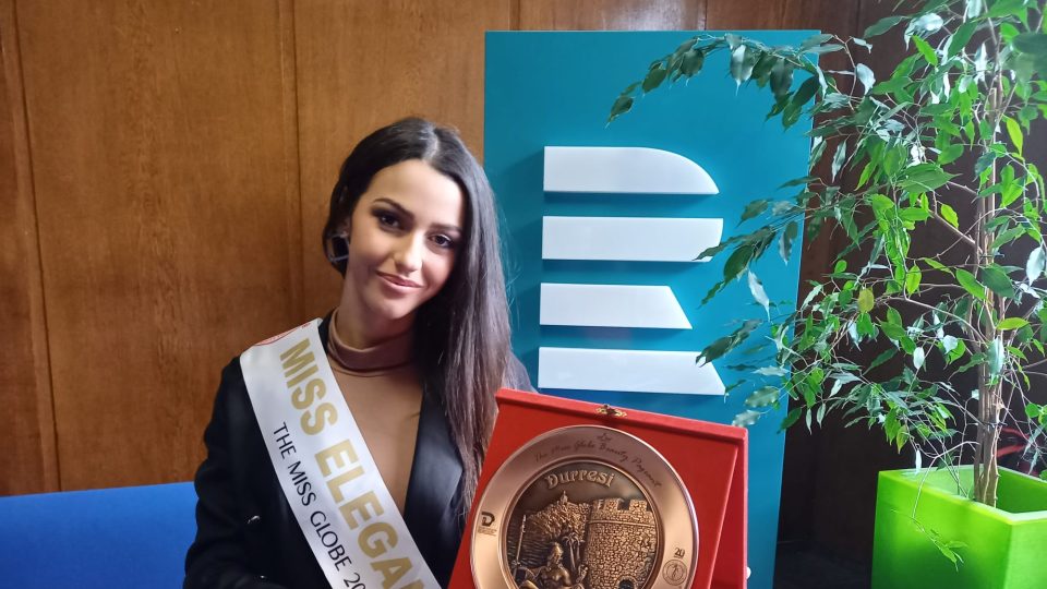 Miss ČR 2021 Helena Čermáková, Miss Globe Elegance