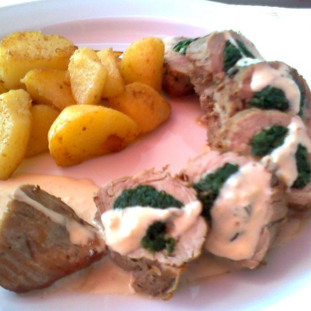 Vepřová panenka plněná špenátem  (ilustrační foto) | foto: Naďa Čvančarová,  Český rozhlas