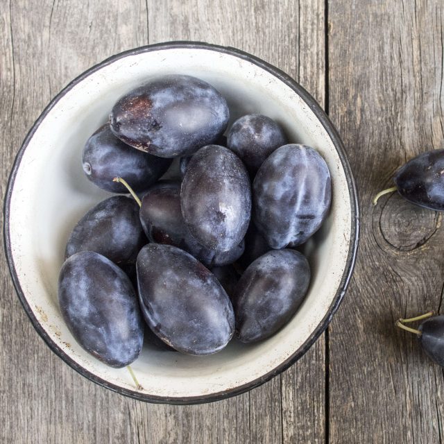 Konec léta je období švestkových receptů | foto: Profimedia