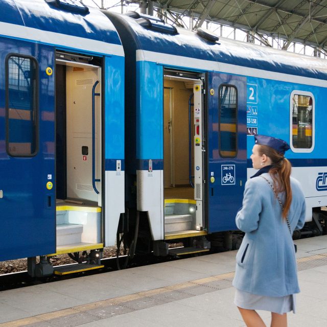 Od začátku příštího roku se změní nákup vlakových jízdenek v Jihomoravském kraji | foto: Profimedia