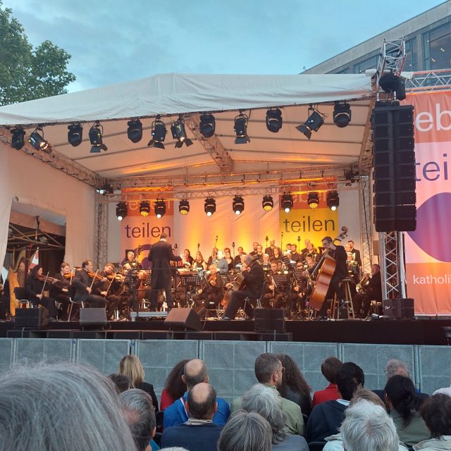 Jazzovou mši Jaromíra Hniličky odehrál B-side band,  Ars Brunensis,  hráči Filharmonie Brno a Janáčkovy opery | foto: Jiří Kokmotos,  Český rozhlas