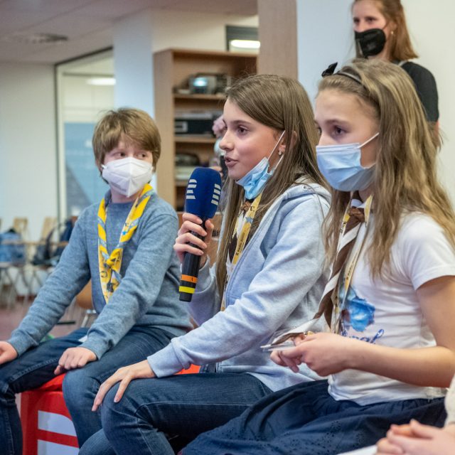 Děti se také zajímaly o osudy ukrajinských uprchlíků | foto: Khalil Baalbaki,  Český rozhlas