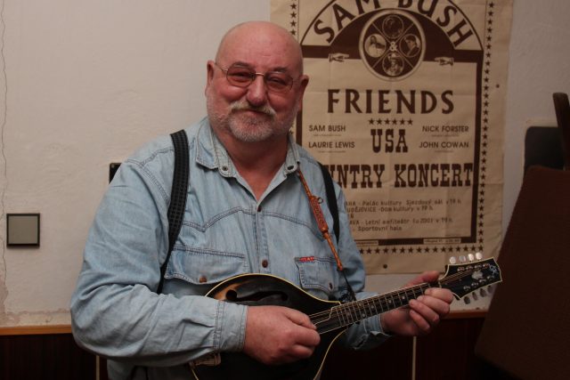 Václav Kříž,  hráč na mandolínu | foto: Milan Kopecký,  Český rozhlas