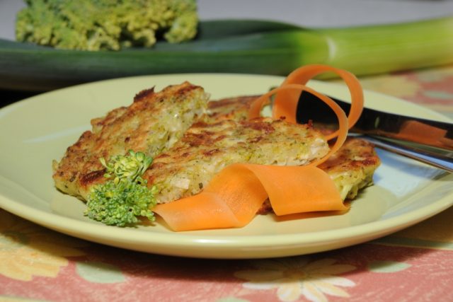 Zelené zlato,  to je brokolice. Připravte si z ní karbanátky se slaninou  (ilustrační foto) | foto: Hana Major Sládková