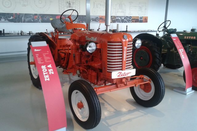 Toto je nejstarší traktor,  který je v muzeu možné vidět | foto: Hana Ondryášová,  Český rozhlas