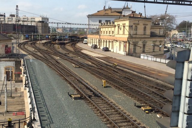 Brněnské hlavní vlakové nádraží je druhé největší osobní vlakové nádraží v Česku | foto: Tomáš Jelen,  Český rozhlas