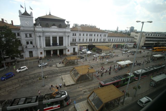 Pohled na budovu Hlavního nádraží v Brně | foto: Anna Vavríková,  MAFRA / Profimedia