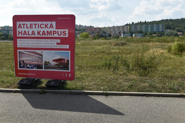 Brno nepostaví atletickou halu v Univerzitním kampusu,  hledá novou lokalitu | foto: Václav Šálek,  ČTK