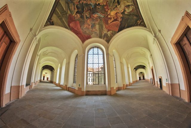 Klášter Plasy - první cisterciácký panovnický klášter v Čechách | foto: Profimedia