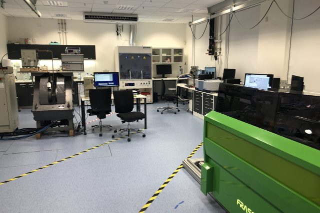 Nově otevřená laboratoř ve výzkumném centru CEITEC | foto: Petr Tichý