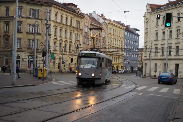 Tramvaj linky číslo 4 v Brně | foto: Ludmila Opltová,  Český rozhlas
