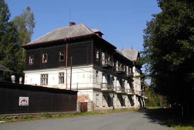 Jánské koupele na snímku z roku 2012 | foto: Miroslav Kobza,  Český rozhlas