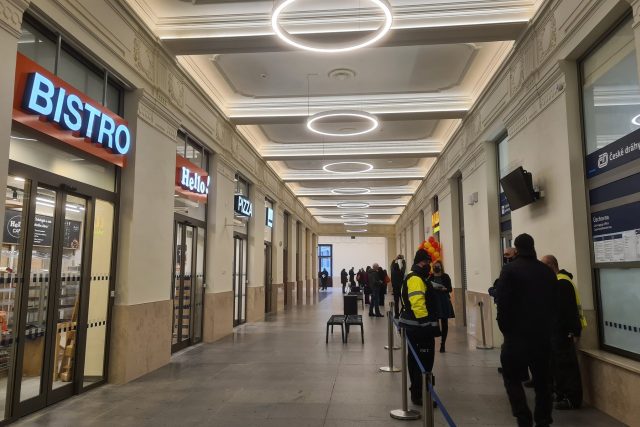 Levé křídlo hlavní nádraží budovy v Brně je po rekonstrukci | foto: Tomáš Kremr,  Český rozhlas