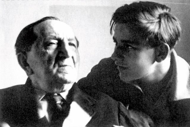 Miloš Štědroň se svým dědečkem Antonínem Kupkou | foto: archiv Miloše Štědroně