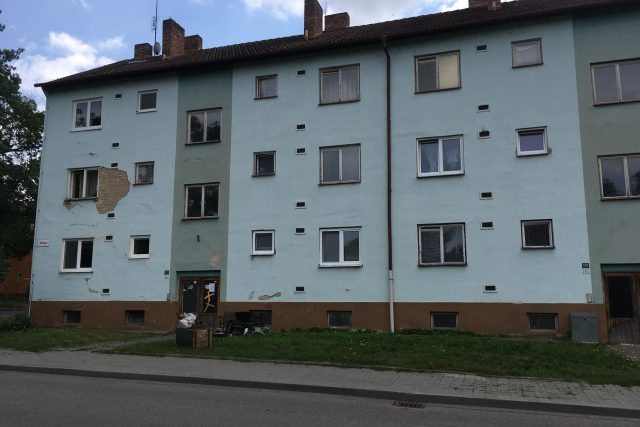 Popraskané domy v Hodoníně | foto: Karolína Wernerová,  Český rozhlas