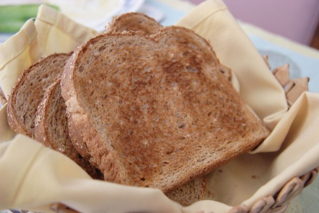 Toustový chleba  (ilustrační foto) | foto: Fotobanka Profimedia