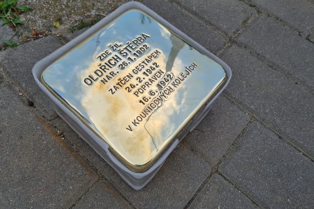 Šlapanice u Brna odhalí první čtyři kameny zmizelých obětí druhé světové války | foto: Tomáš Kremr,  Český rozhlas