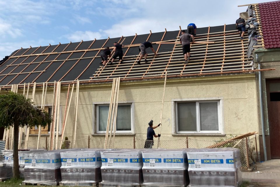 V Hruškách se nové střechy už rýsují | foto: Ľubomír Smatana,  Český rozhlas